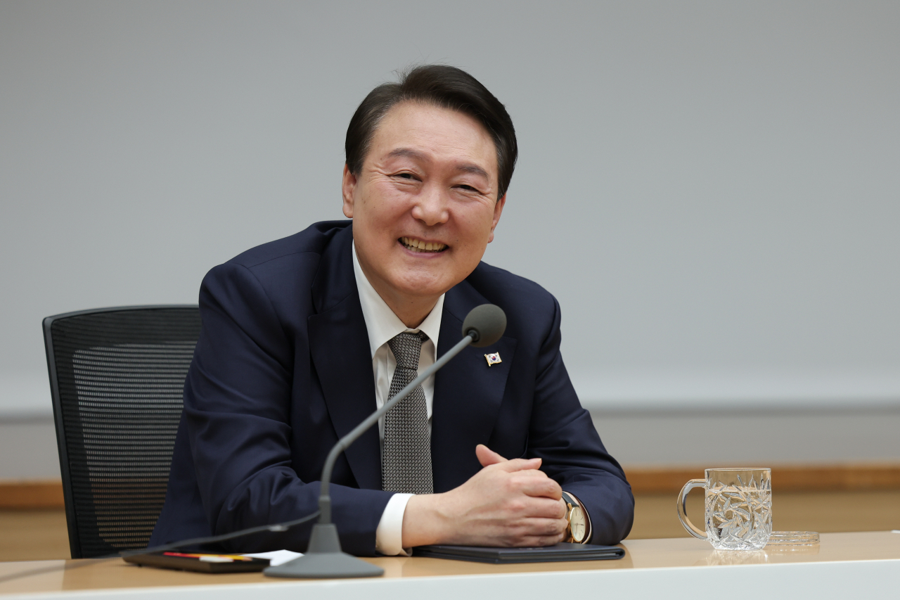 지난 7일 정부세종컨벤션센터에서 정부 부처 공무원들을 대상으로 발언을 하고 있는 윤석열 대통령의 모습 [연합]