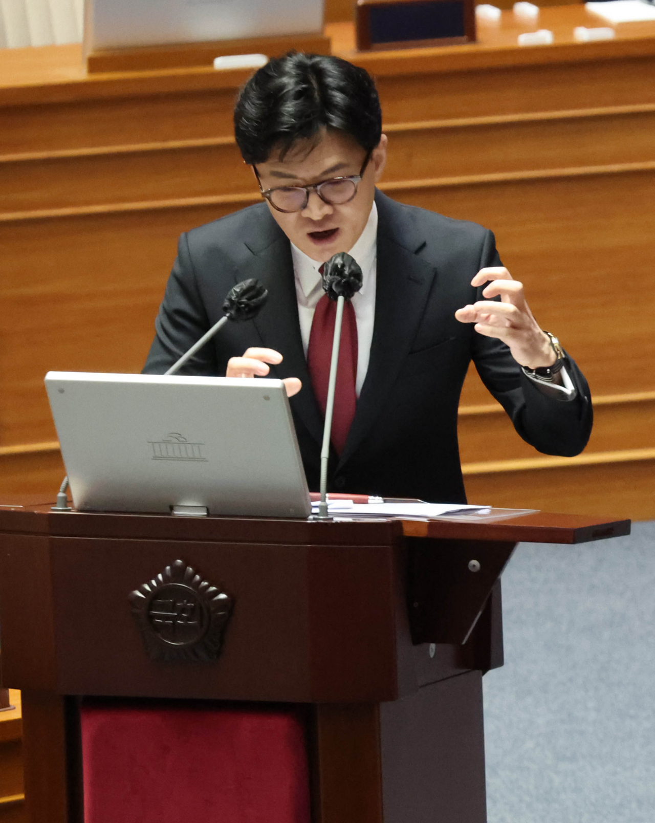 한동훈 법무부 장관이 6일 국회 본회의에서 열린 정치·외교·통일·안보 분야 대정부질문에서 의원들의 질문에 답변하고 있다. [연합]