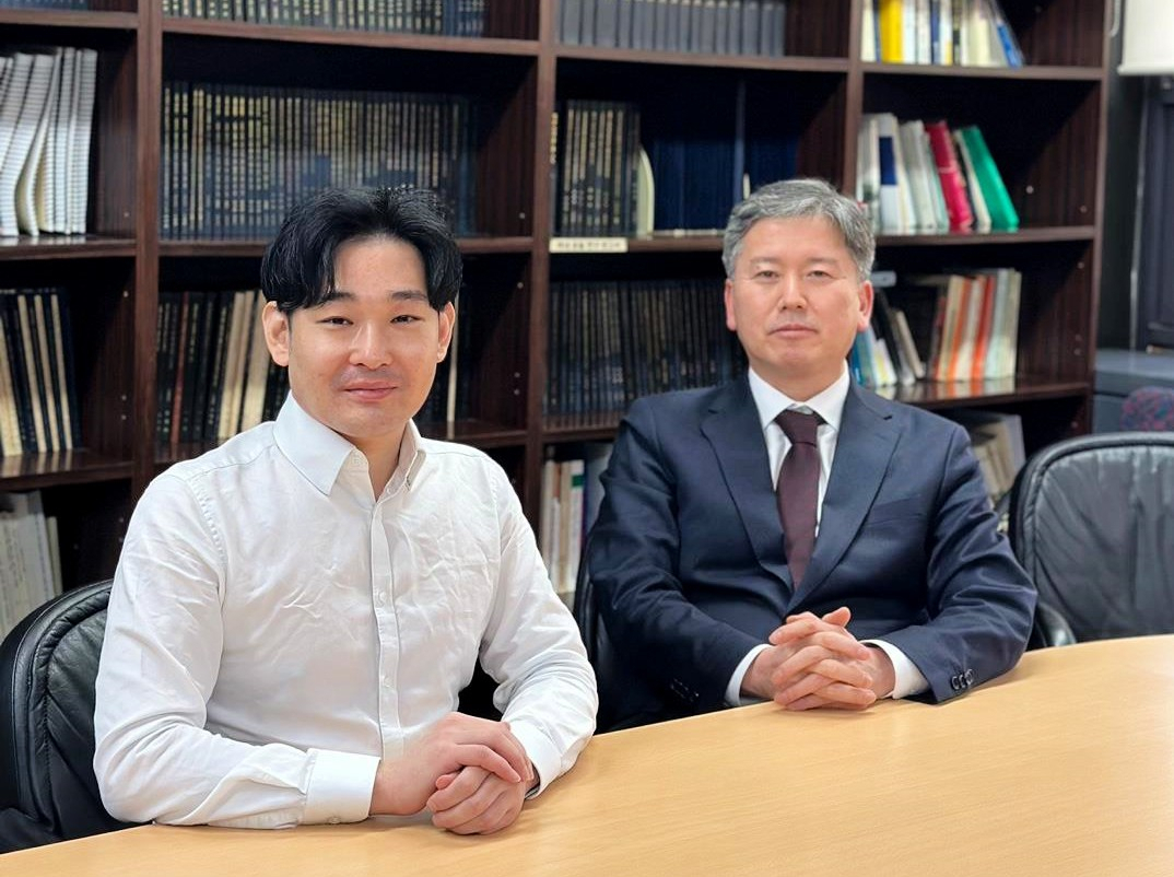 아주대 채상윤 박사(왼쪽)와 박은덕 교수(오른쪽