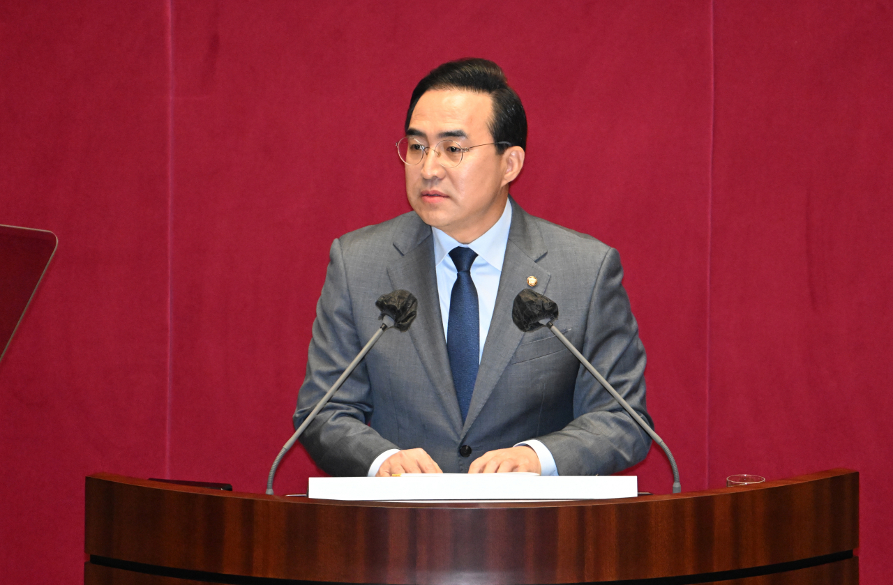 박홍근 더불어민주당 원내대표가 13일 서울 여의도 국회에서 교섭단체 대표연설을 하고 있다. 이상섭 기자