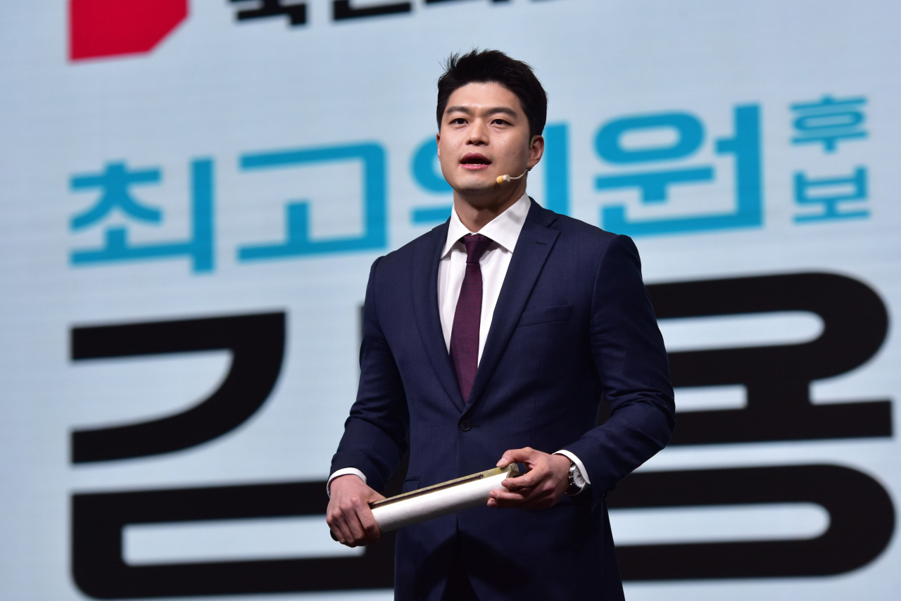 김용태 국민의힘 최고위원 후보가 7일 서울 강서구 한 방송 스튜디오에서 열린 국민의힘 제3차 전당대회 후보자 비전 발표회에서 비전 발표를 하고 있다. [연합]