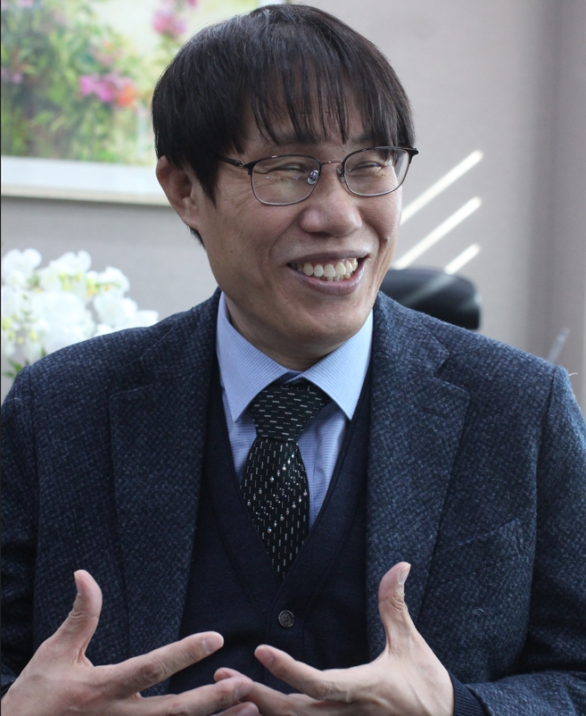 이삼식 인구보건복지협회 회장이 헤럴드경제와의 인터뷰를 통해 인구문제에 대해 자신의 생각과 해법을 얘기하고 있다.