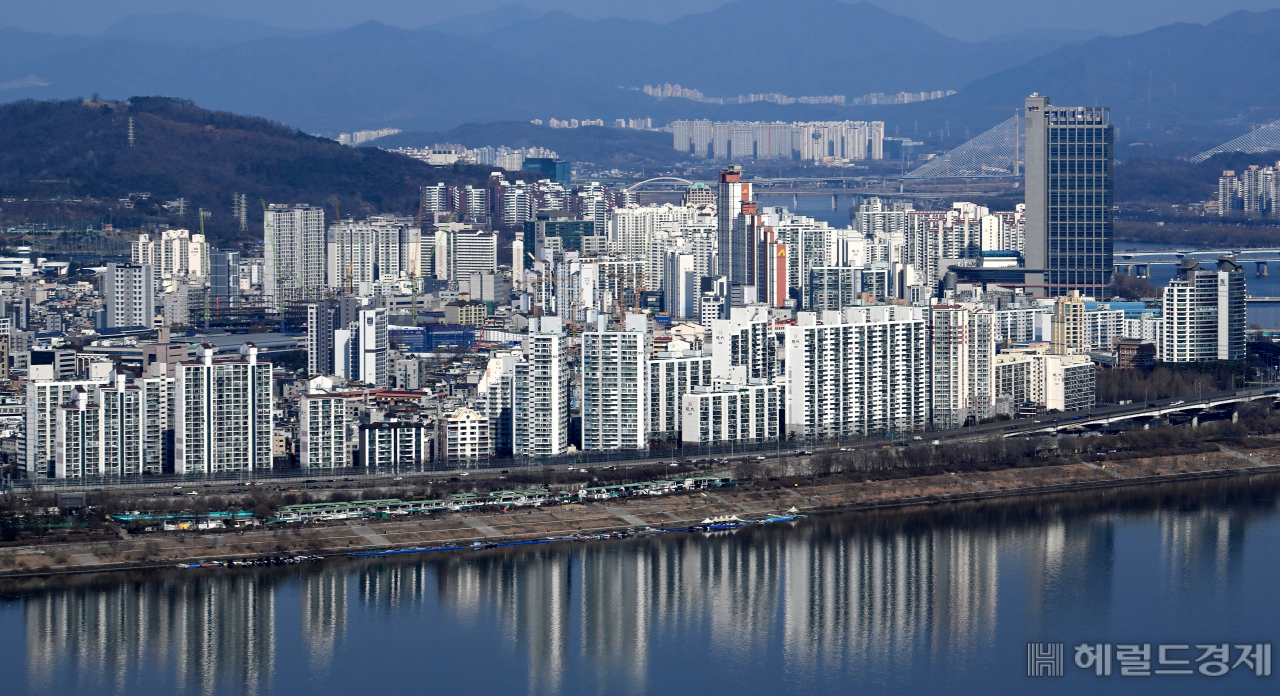 집값 빠지자 고수들은 물려주고 더샀다…다주택자 비율 늘었네 [부동산360]