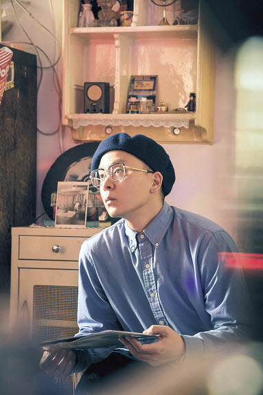 작년 LP판매 1위를 기록한 가수 나얼. [롱플레이뮤직 제공]