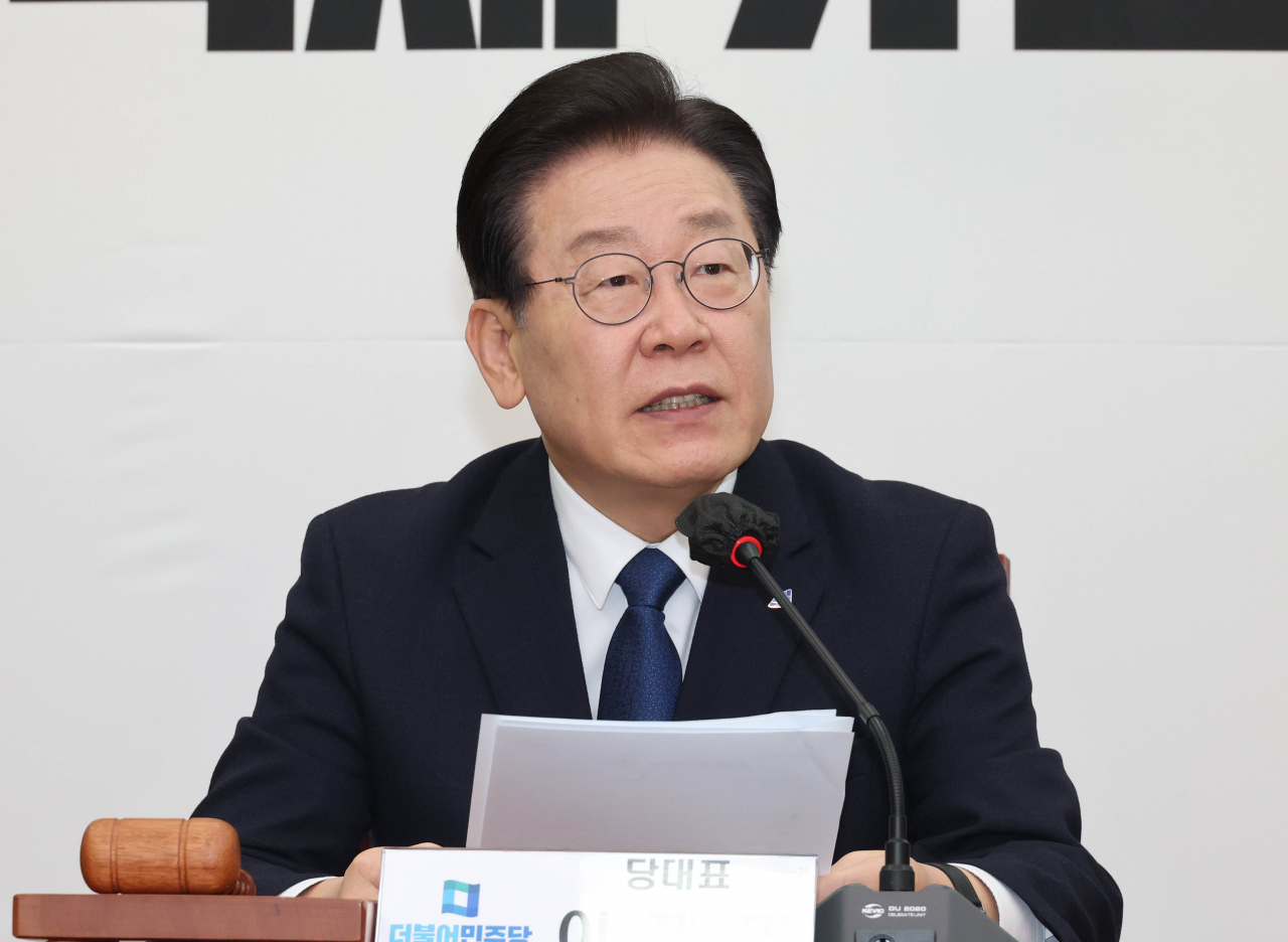 이재명 더불어민주당 대표가 20일 국회에서 열린 최고위원회의에서 발언하는 모습. [연합]