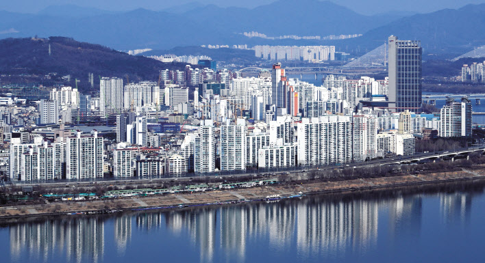 서울 광진구 테크노마트 및 일대 아파트 모습. 임세준 기자