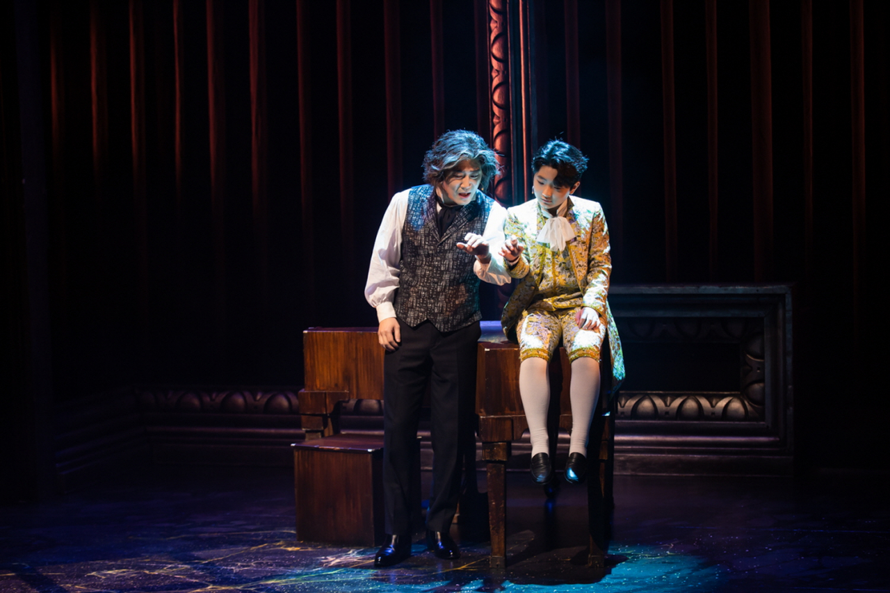 뮤지컬 ‘루드윅’에서 삼촌 베토벤과 조카 카를로 만난 박민성 박이든 부자 [과수원컴퍼니 제공]