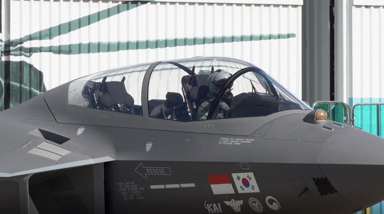지난 20일 이륙 준비하는 한국형전투기 KF-21 시제 4호기. [연합]