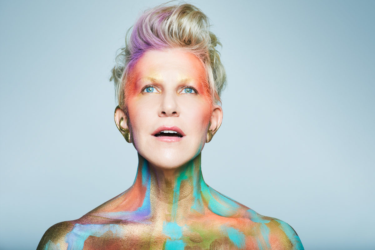 Mezzo-soprano Joyce DiDonato (Donice)
