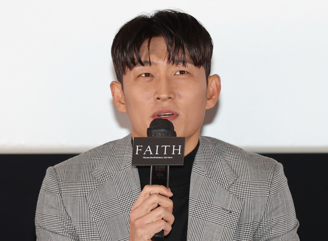 “괜히 했나” '갤S23울트라'로 영화 찍더니…'곡성' 나홍진이 한 말 ...