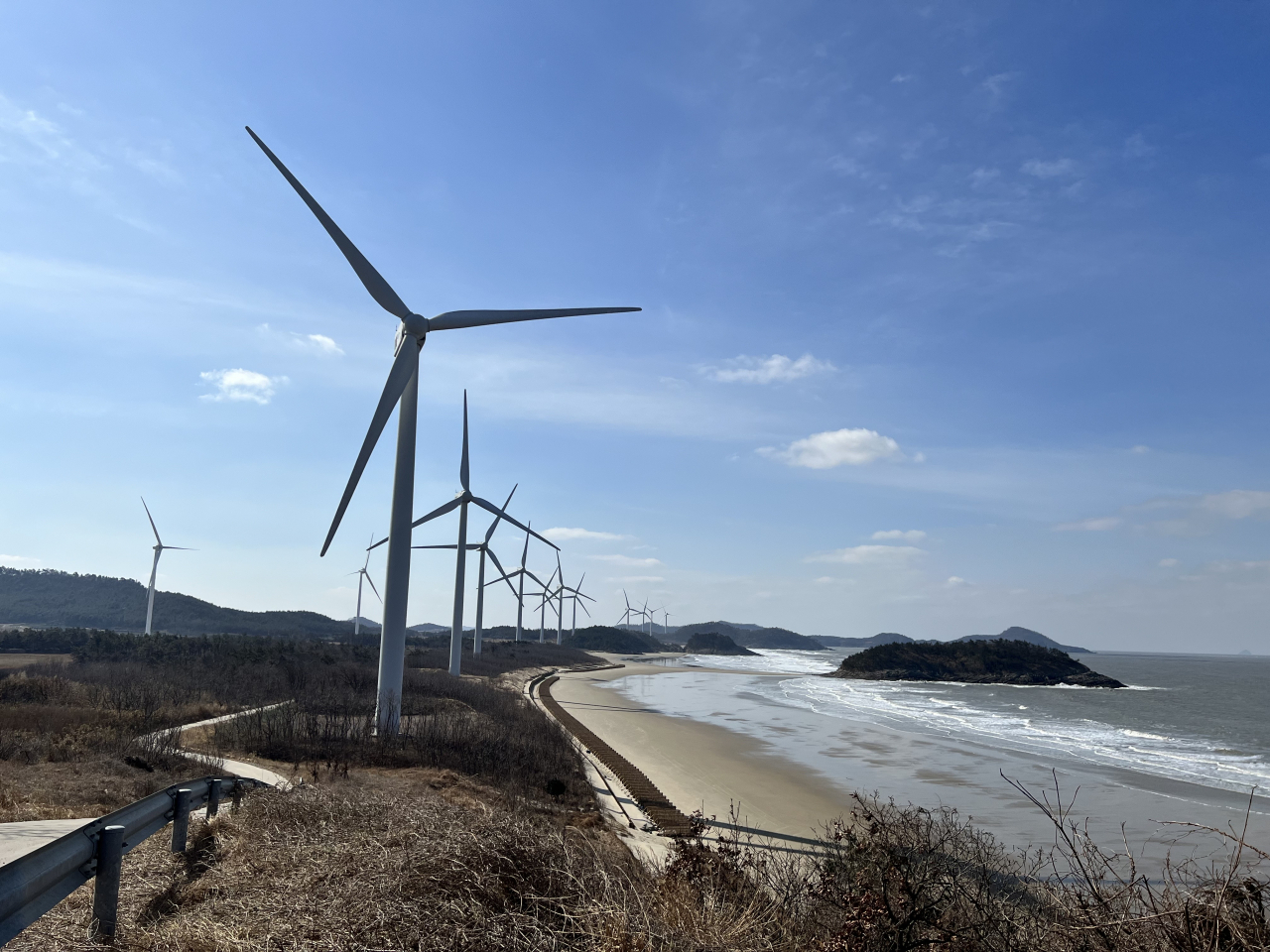 전남 신안군 신안그린에너지 육상풍력단지 [김은희 기자]