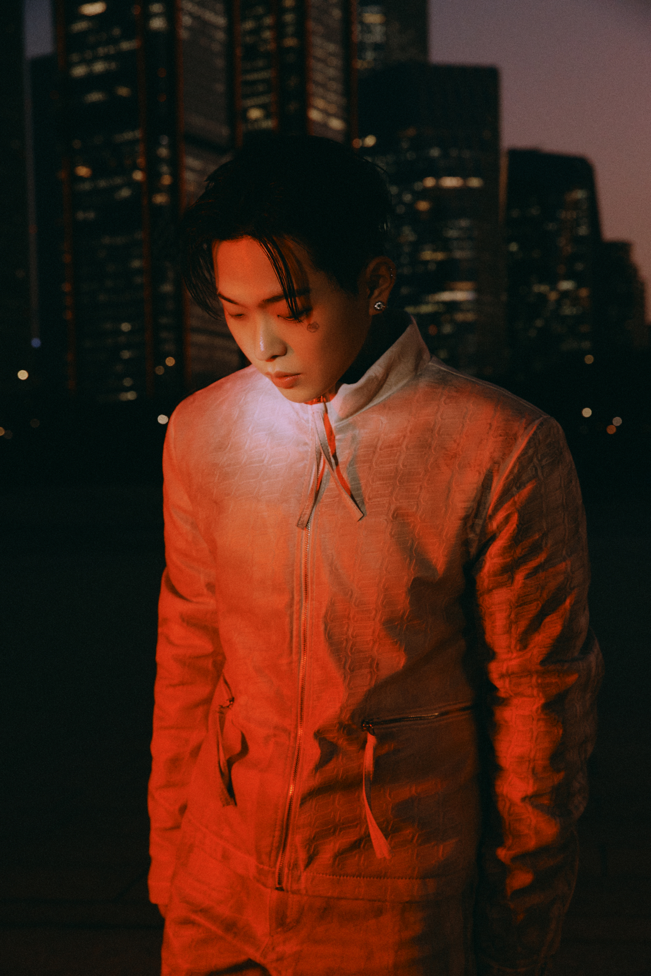Images of Huh‘s double-single