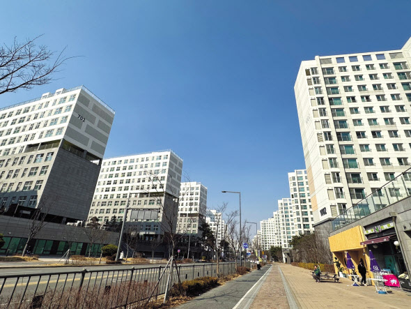 세종시 새롬동 아파트 일대 모습. 신혜원 기자