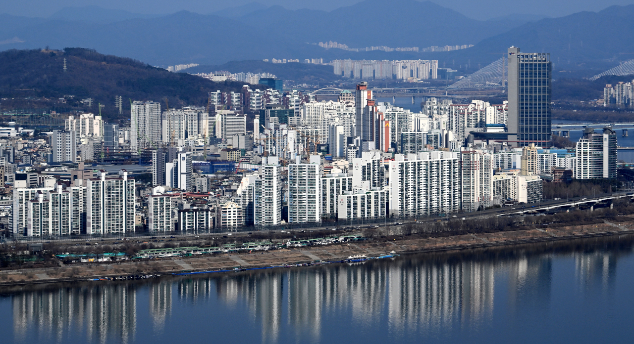 15일 서울 광진구 테크노마트 및 일대 아파트 모습. 임세준 기자