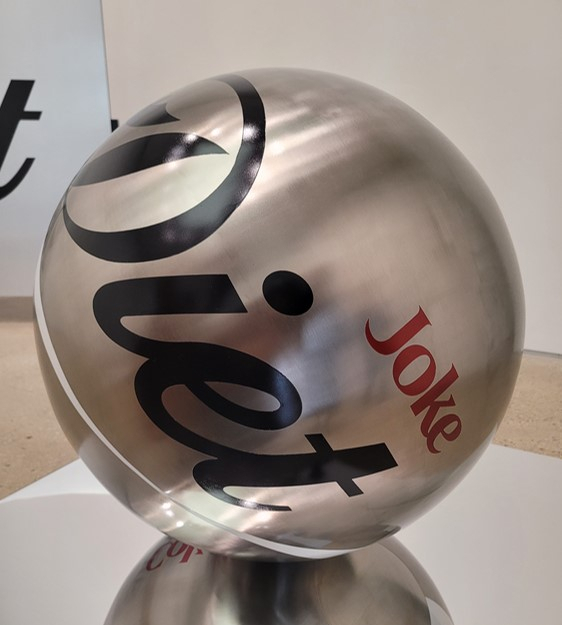 "Fat Coke (Diet)" by Lee Won-woo (Park Yuna/The Korea Herald)