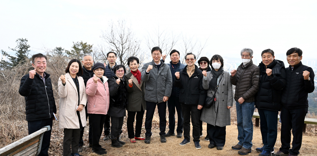 이민근 안산시장, 백운공원에 이동 시장실 열고 사이다 토크
