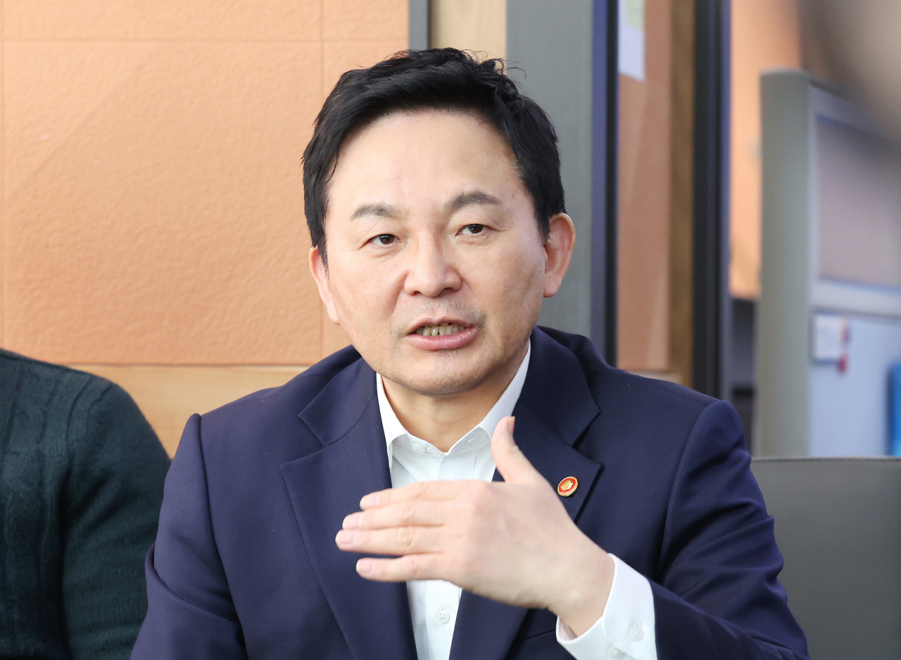 원희룡 국토교통부 장관이 28일 오후 세종시 정부세종청사에서 열린 출입기자단 간담회에 참석해 발언하고 있다. [연합]