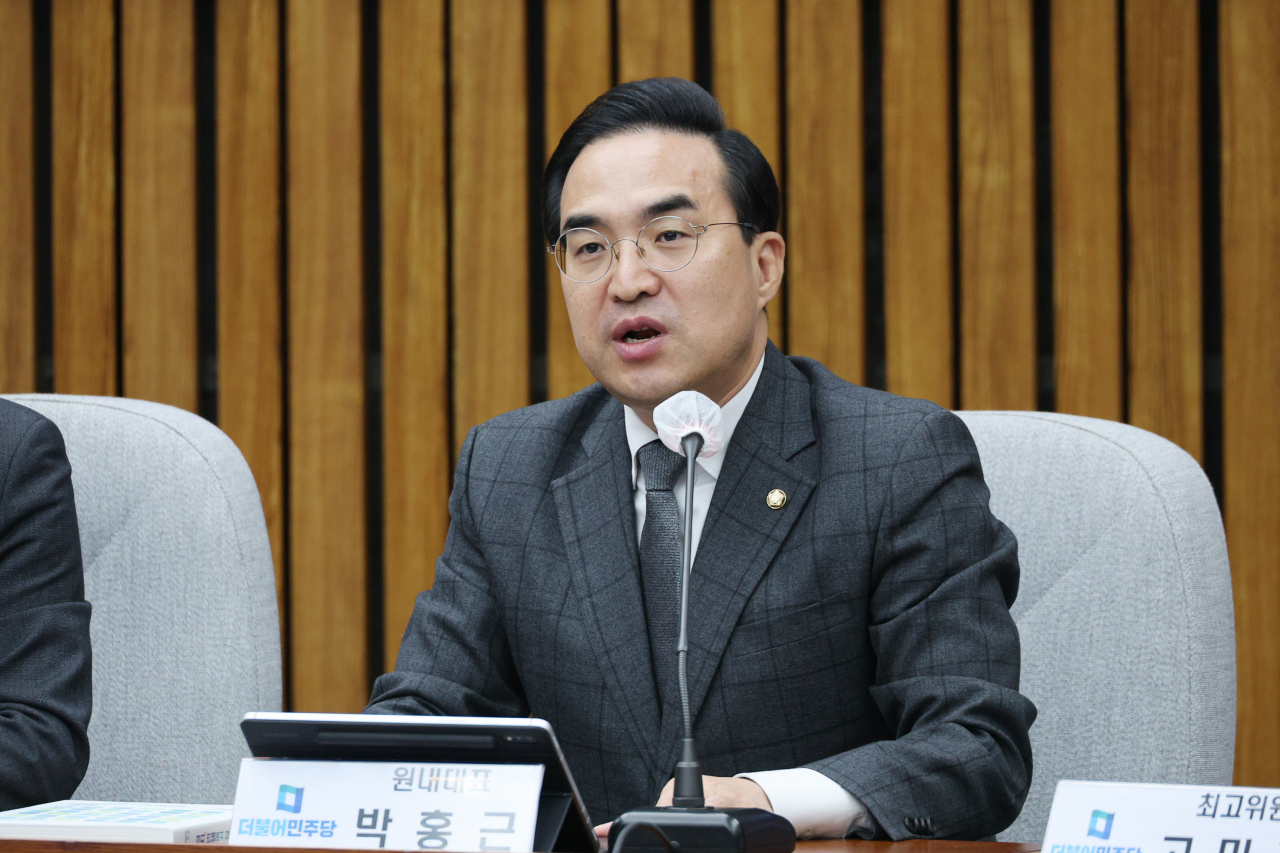 박홍근 더불어민주당 원내대표가 6일 오전 국회에서 열린 확대간부회의에서 발언하고 있다. [연합]