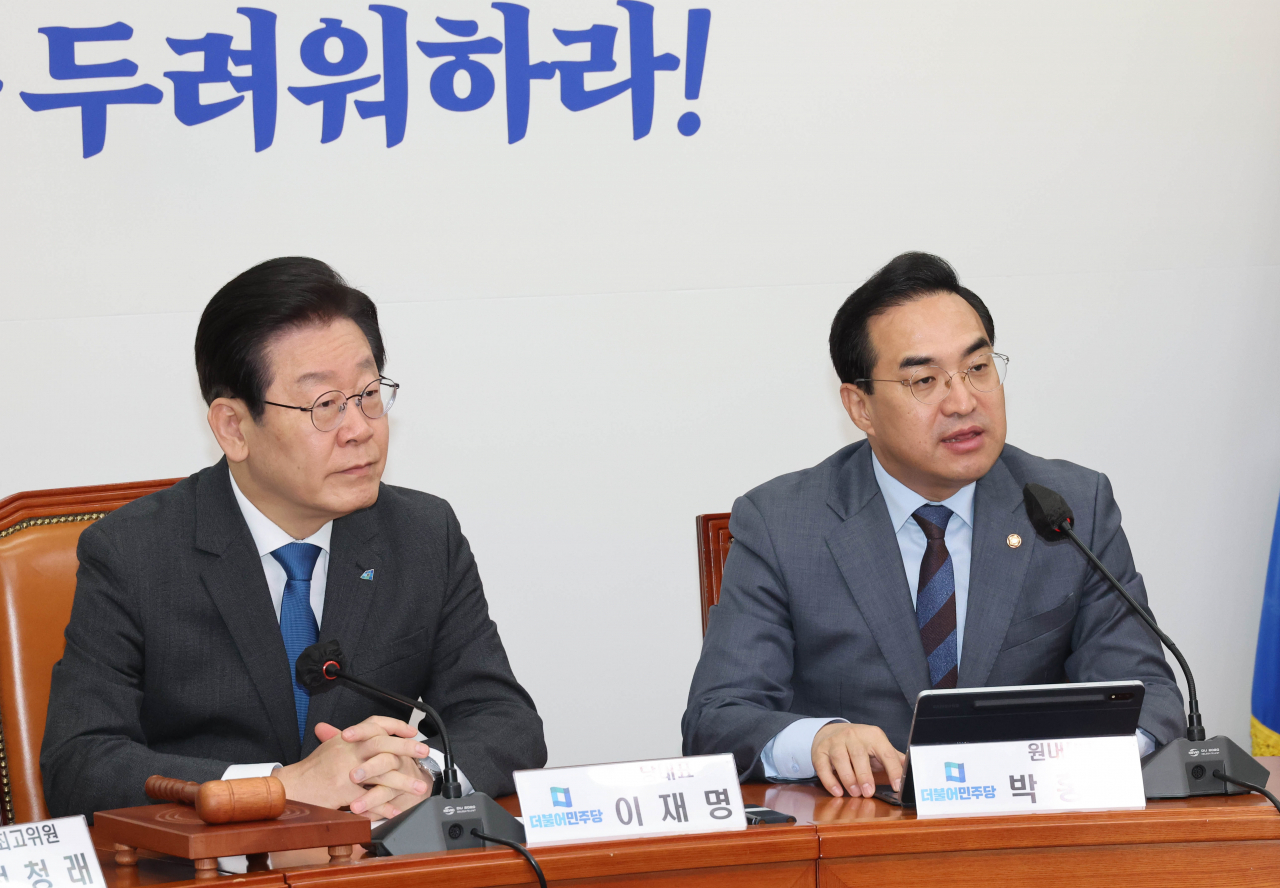 박홍근 더불어민주당 원내대표가 8일 국회에서 열린 최고위원회의에서 발언하고 있다. [연합]