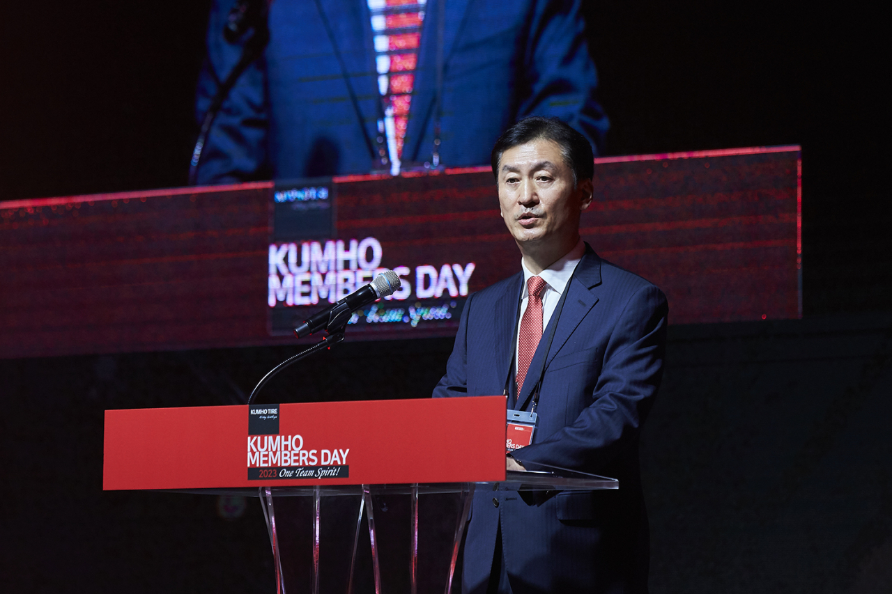 8일 대전 ICC호텔에서 열린 금호타이어의 ‘금호 멤버스 데이’ 행사에서 정일택 금호타이어 대표이사 사장이 환영사를 하고 있다. [금호타이어 제공]