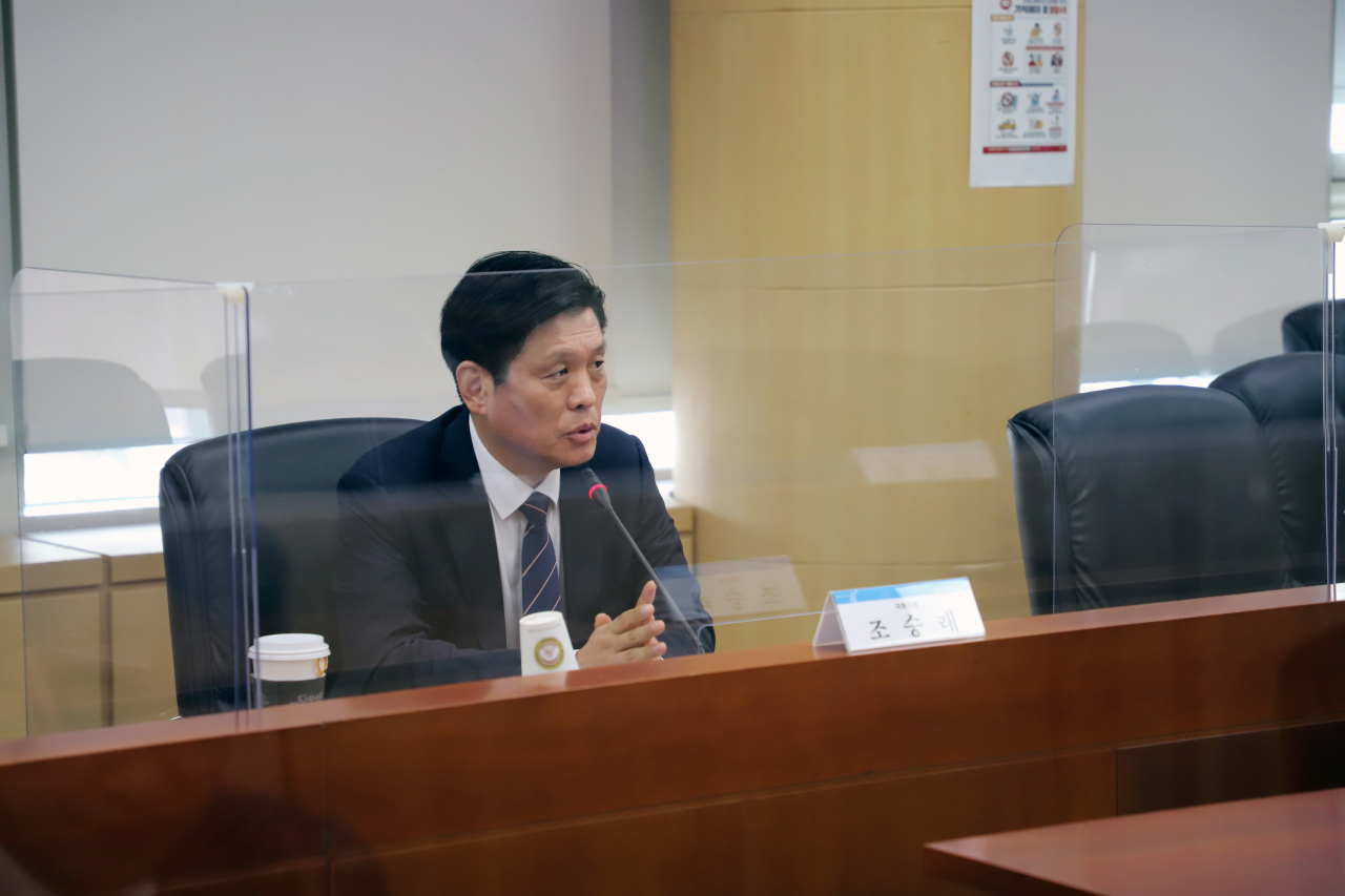 조승래 의원이 실증허브 조성의 필요성에 대해 발언하고 있다.[특구진흥재단 제공]
