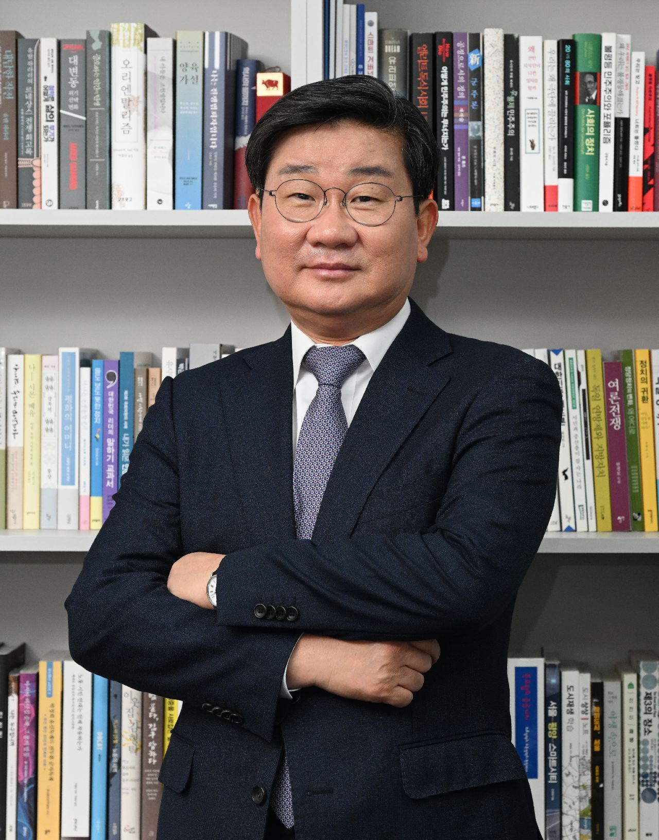 전해철 더불어민주당 의원이 9일 서울 영등포구 여의도 국회의원회관에서 헤럴드경제와 인터뷰를 하고 있다. 임세준 기자