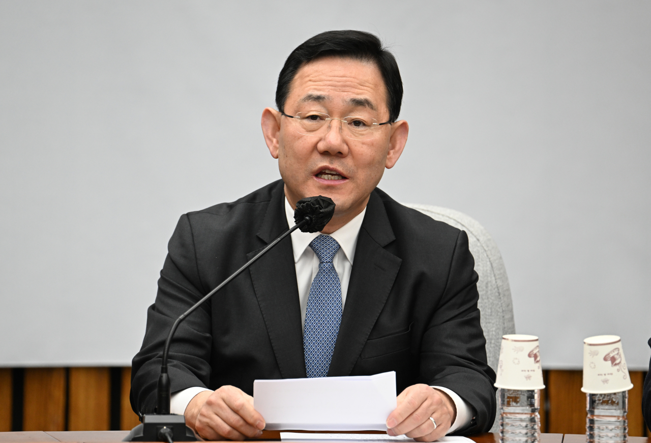 10일 서울 영등포구 여의도 국회에서 국민의힘 원내대책회의가 열려 주호영 원내대표가 발언하고 있다. 임세준 기자