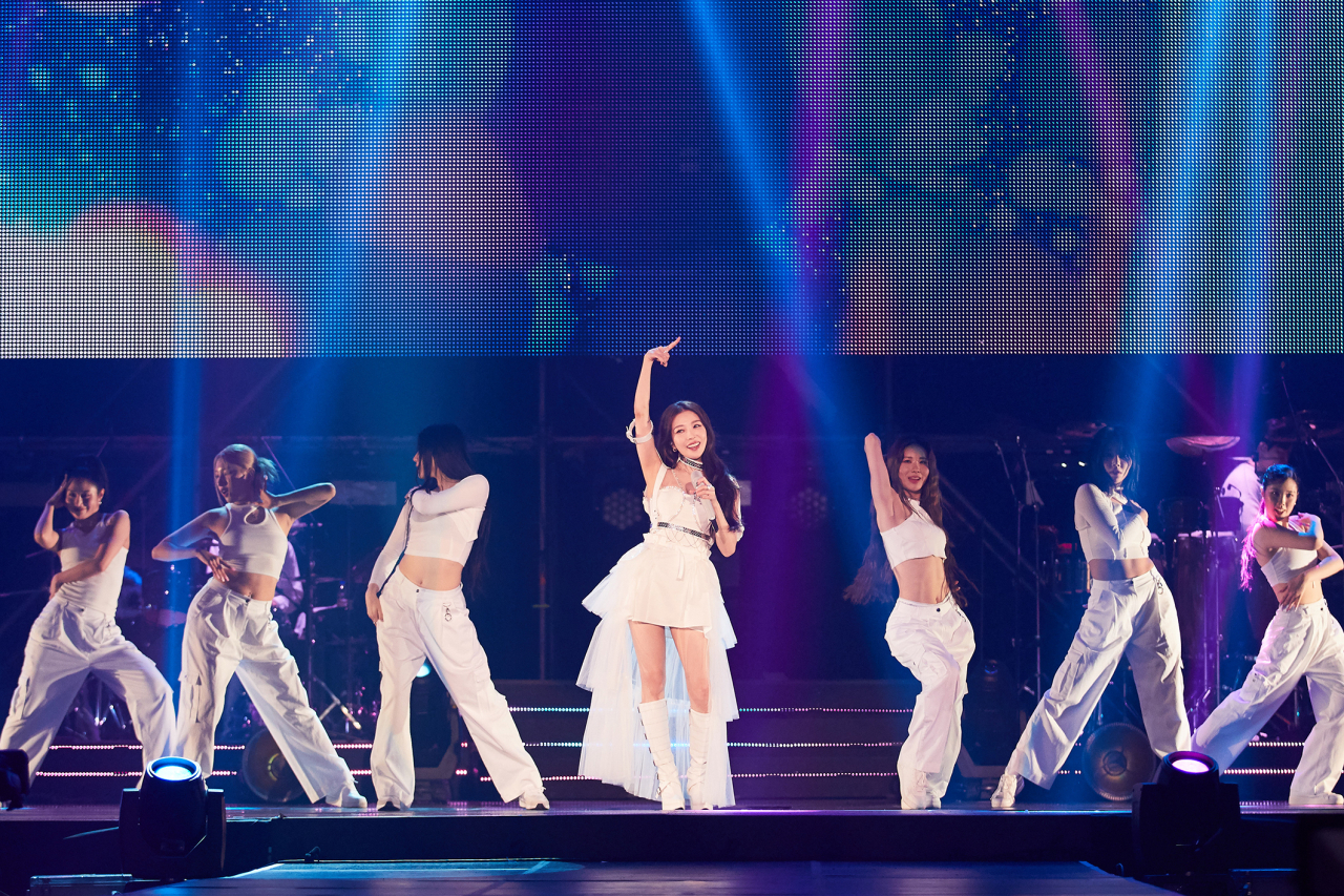 가수 보아의 데뷔 20주년 기념 단독 콘서트 ‘보아 20th 애니버서리 라이브 &ndash; 더 보아 : 뮤지컬리티(BoA 20th Anniversary Live &ndash; THE BoA : Musicality)’. [SM엔터테인먼트 제공]