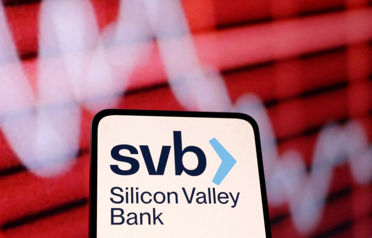 미국 실리콘밸리은행(SVB)이 파산하면서 SVB가 진출한 나라들은 사태를 예의주시하면서 대책 마련에 나섰다. [로이터]