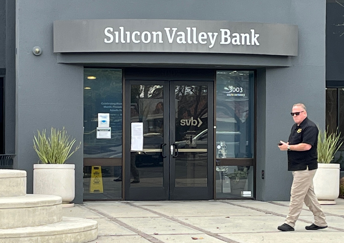 40년 된 은행, 망하는데 고작 36시간”…SVB 파산, 스마트폰 탓? - 리얼푸드 REALFOODS