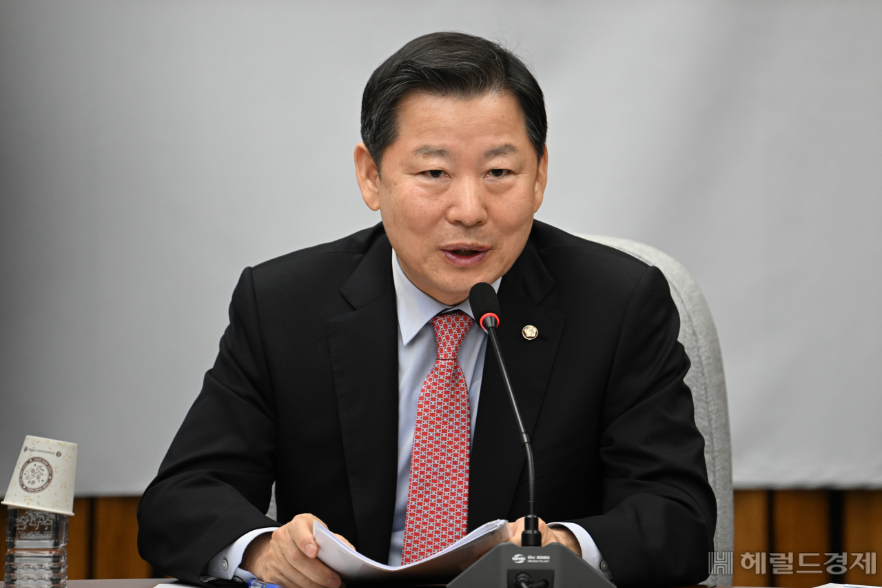 국민의힘 원내대책회의가 13일 서울 영등포구 여의도 국회에서 열려 이철규 국민의힘 사무총장이 발언하고 있다. 임세준 기자