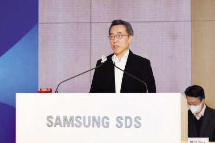 황성우 삼성SDS 대표이사(사장)가 15일 서울 송파구 잠실 삼성SDS타워에서 열린 제38기 정기 주주총회에서 인사말을 하고 있다. [삼성SDS 제공]