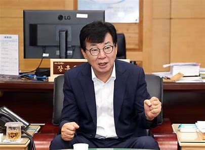 김성 장흥군수