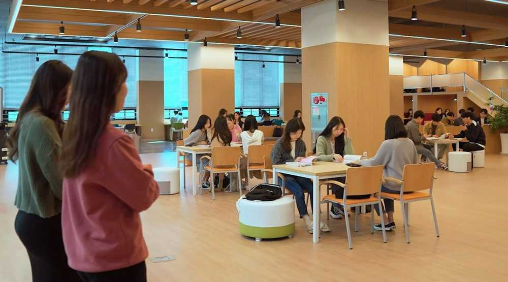 광주대학교 호심기념도서관은 독서문화 확산을 위해 다양한 독서이벤트를 진행 중이다.