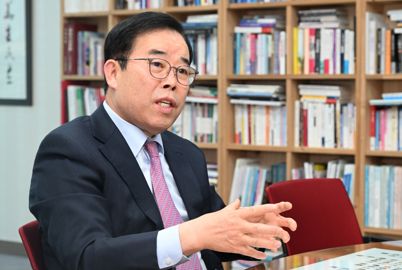 국회 과학기술정보방송통신위원회(과방위) 간사를 맡고 있는 박성중 국민의힘 의원이 13일 서울 여의도 국회의원회관에서 헤럴드경제와 인터뷰하고 있다. 임세준 기자.