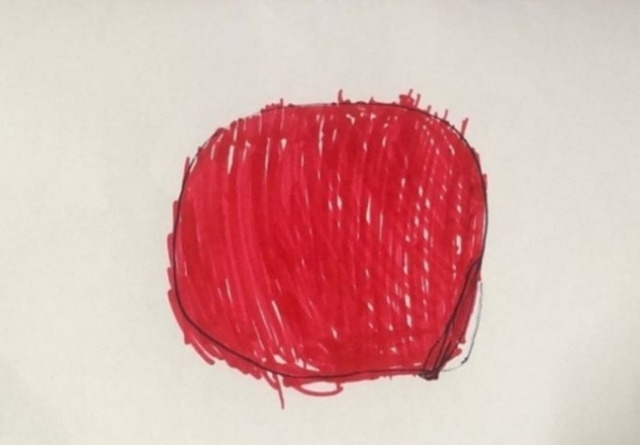 경기도 고양시 한 맘카페에 올라 온 딸이 그렸다는 일장기 그림. [온라인 커뮤니티 갈무리]