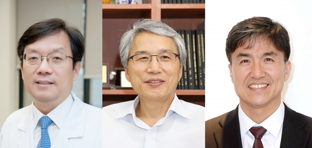 [사진] (왼쪽부터) 서울아산병원 혈액내과 이규형 교수, 한국생명공학연구원 최인표 명예연구원, 조광현 카이스트 바이오및뇌공학과 교수
