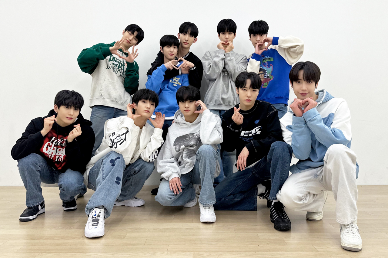 Xikers will debut on March 30 with 1st mini album "House of Tricky: Doorbell Ringing." (KQ Entertainment)