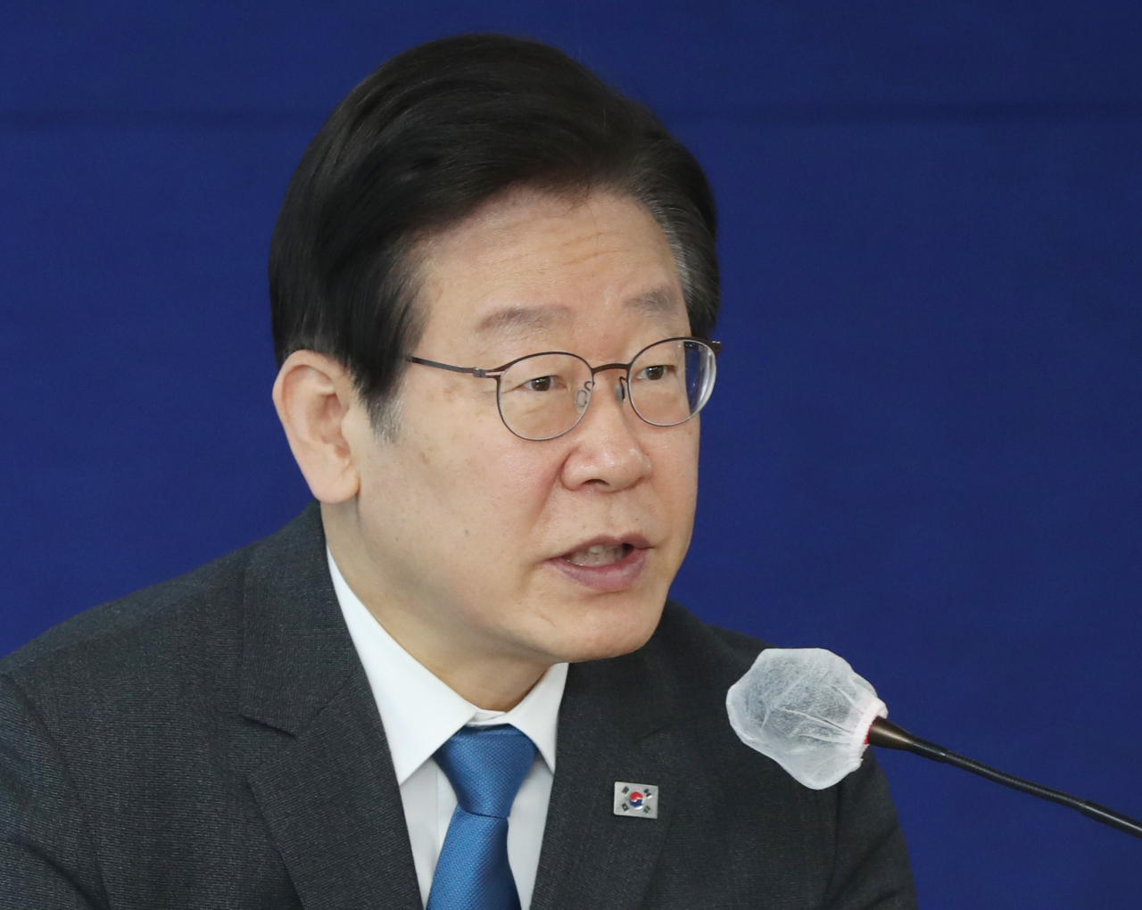 더불어민주당 이재명 대표가 24일 오전 울산시당에서 열린 현장 최고위원회에서 발언하고 있다. 연합뉴스