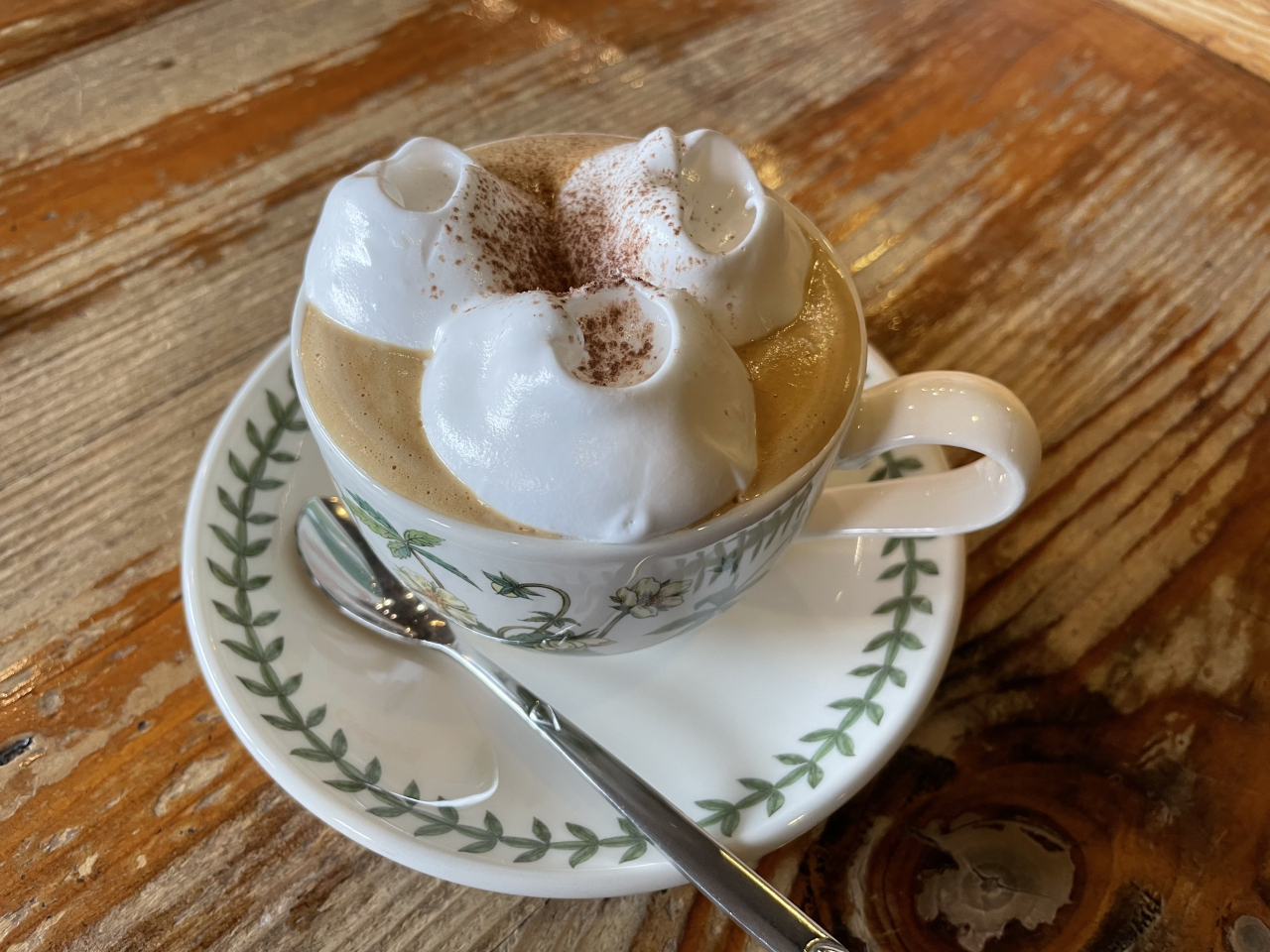 Hakrim Dabang's signature Vienna coffee. (Kim Da-sol/The Korea Herald)