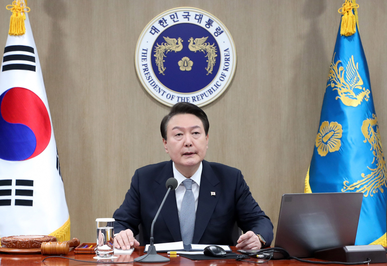 윤석열 대통령이 28일 서울 용산 대통령실 청사에서 열린 국무회의에서 발언하고 있다. [연합]