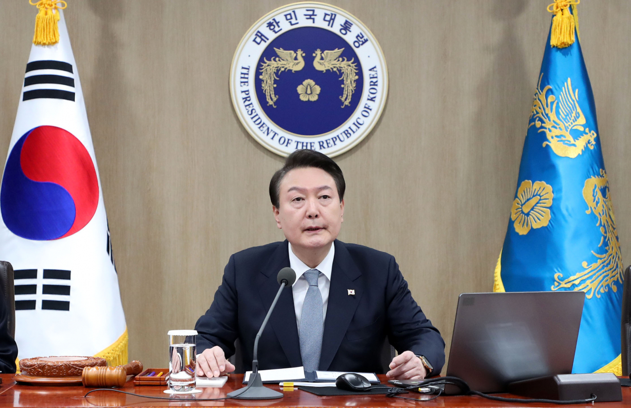 윤석열 대통령이 28일 서울 용산 대통령실 청사에서 열린 국무회의에서 발언하고 있다. [연합]