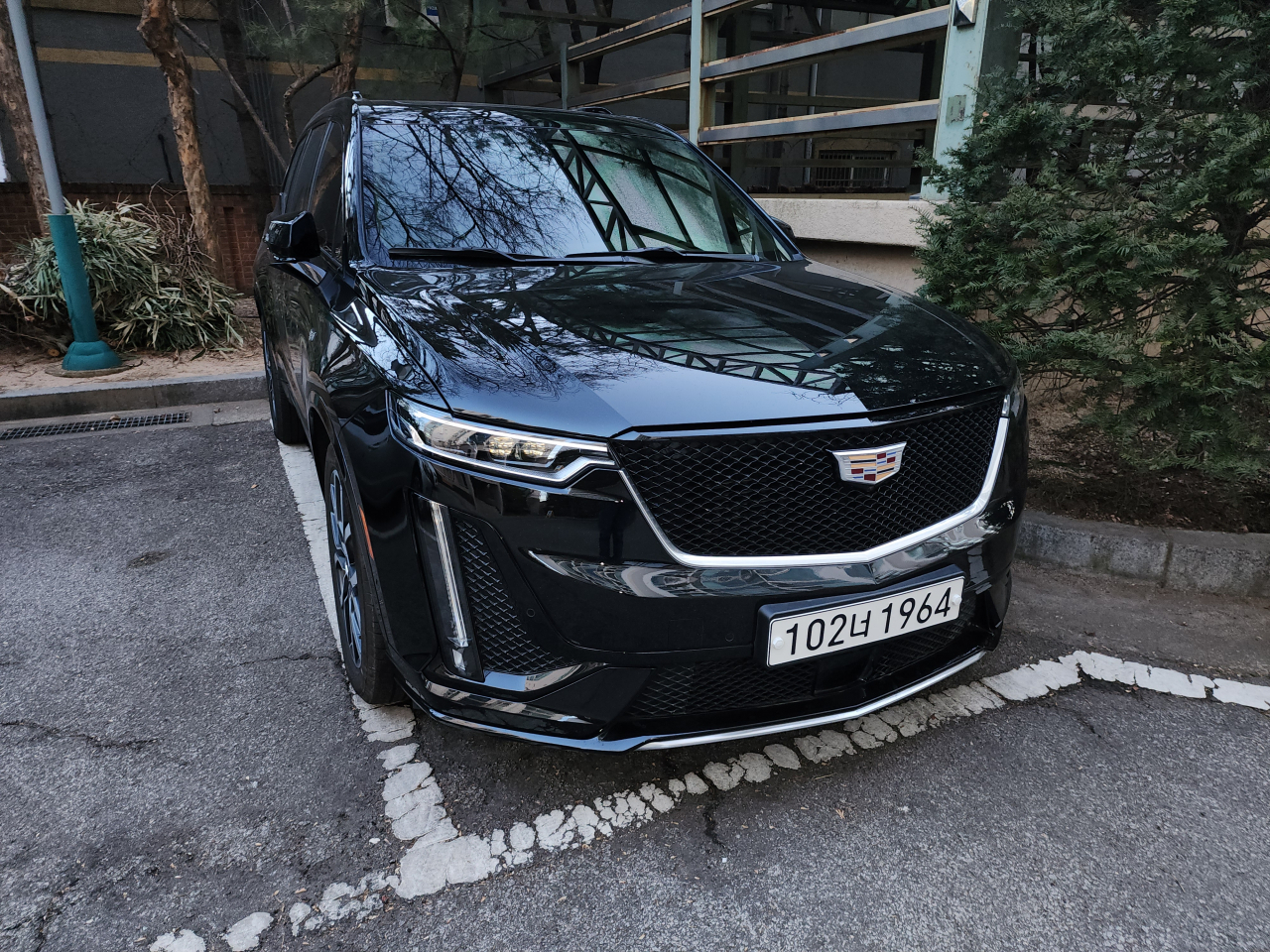 캐딜락 XT6 모습.