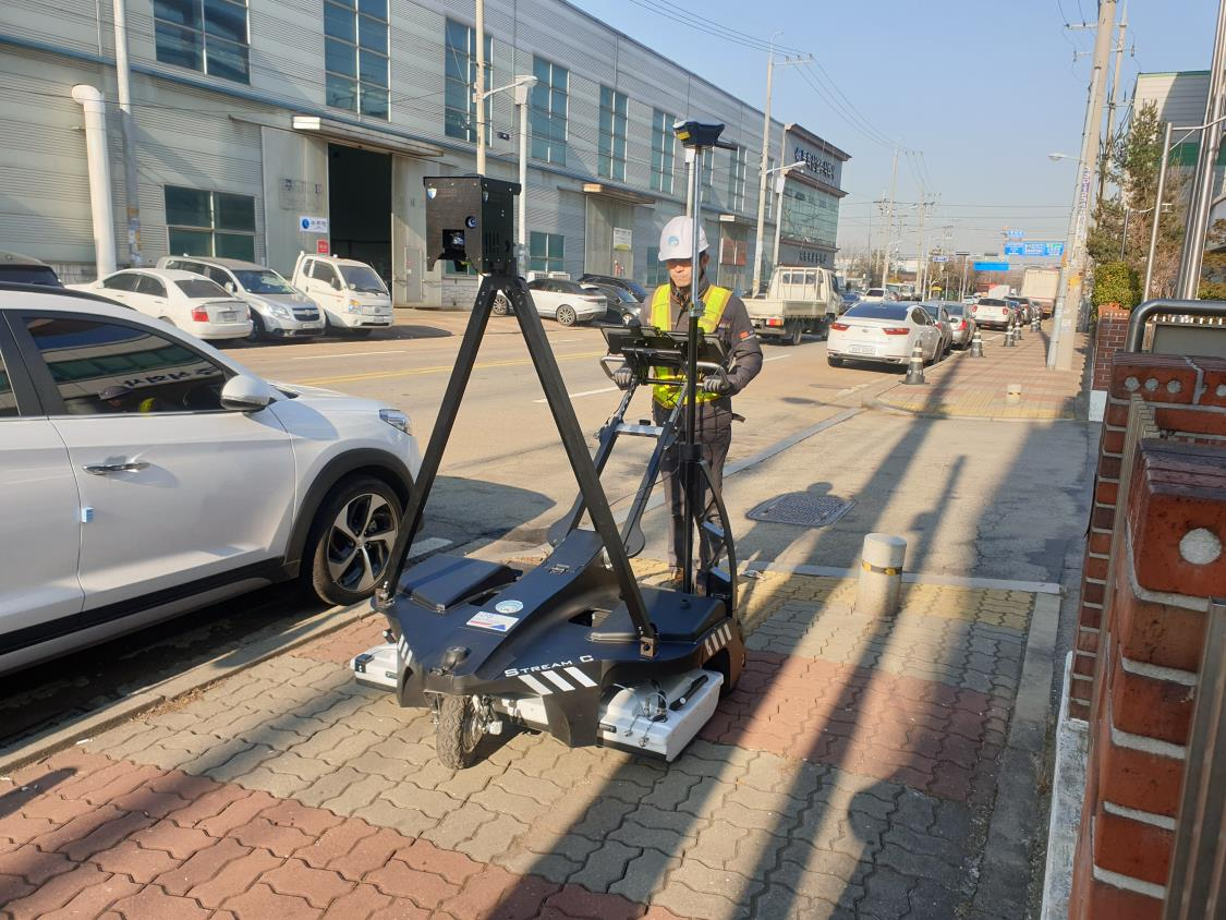 핸드형 지표투과레이더(GPR) 탐사