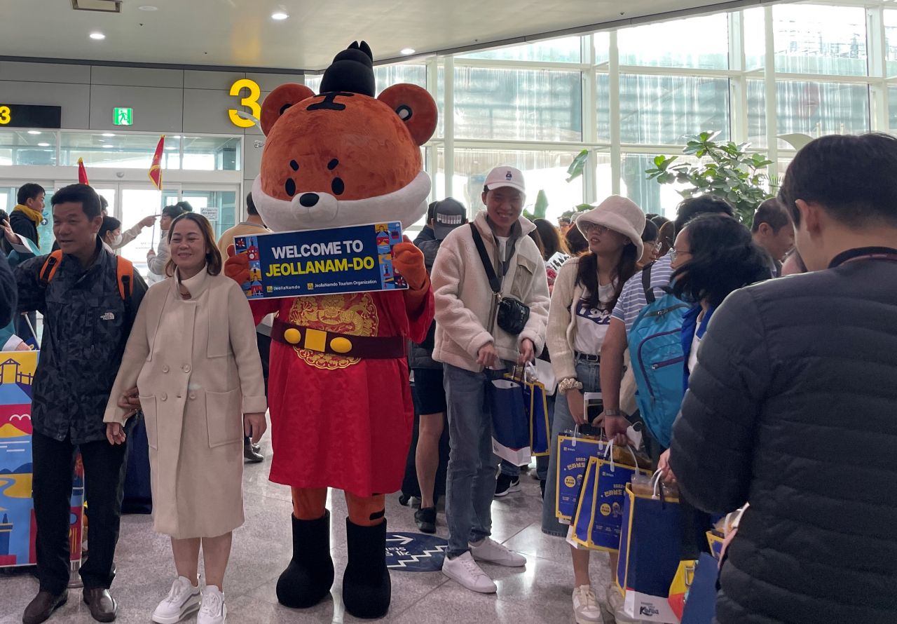 무안국제공항 베트남 전세기 첫 입국 환영식