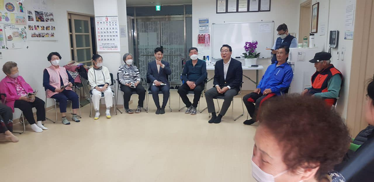 윤영찬 의원 페북 캡처.