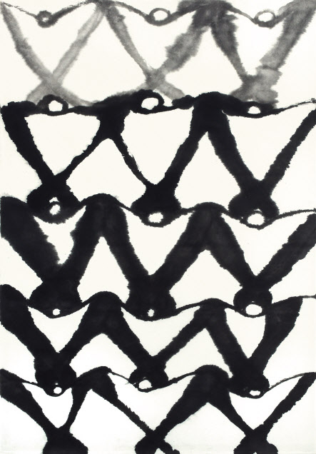 서세옥, 춤추는 사람들, 종이에 수묵, 160.3&times;111.5cm, 1997[헤럴드옥션·리만머핀 제공]