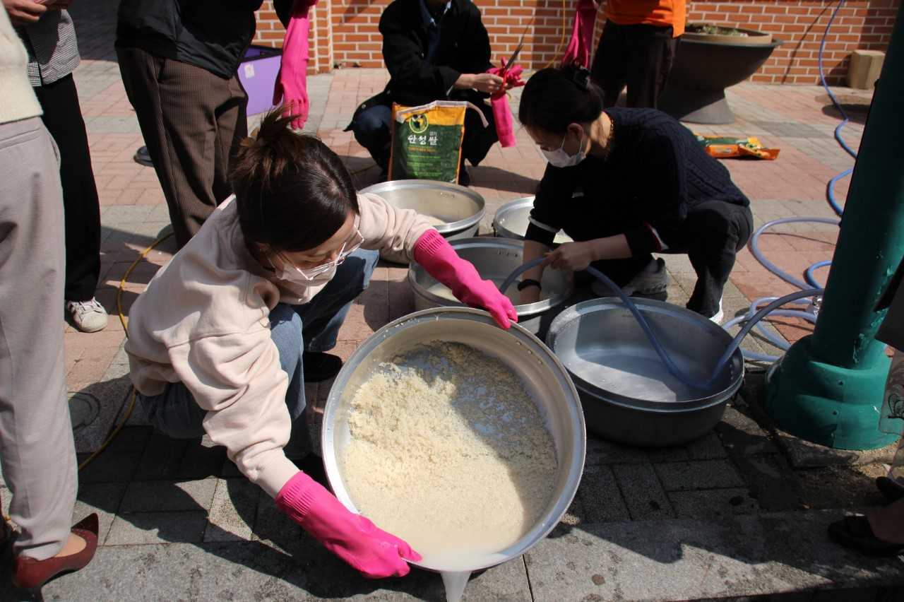 사랑의 밥차[수원시 제공]