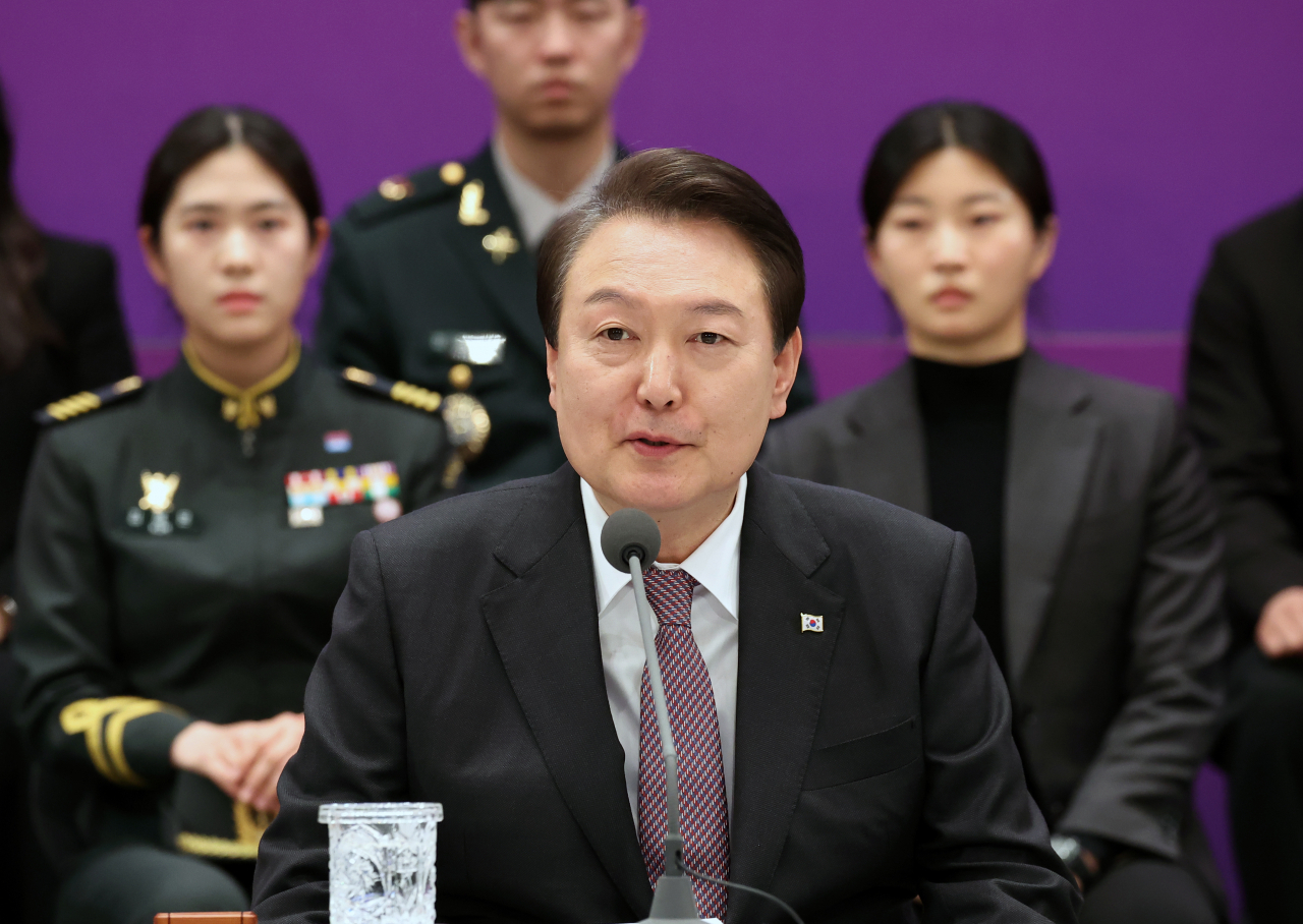윤석열 대통령이 5일 청와대 영빈관에서 열린 제2차 국정과제점검회의에서 발언하고 있다. [연합]