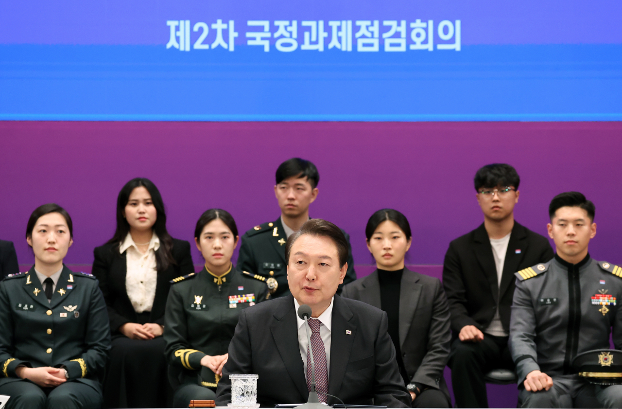 윤석열 대통령이 5일 청와대 영빈관에서 열린 제2차 국정과제점검회의에서 발언하고 있다. [연합]